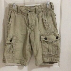 American Eagle Outfitters Khaki Cargo Shorts Men’s size 26
